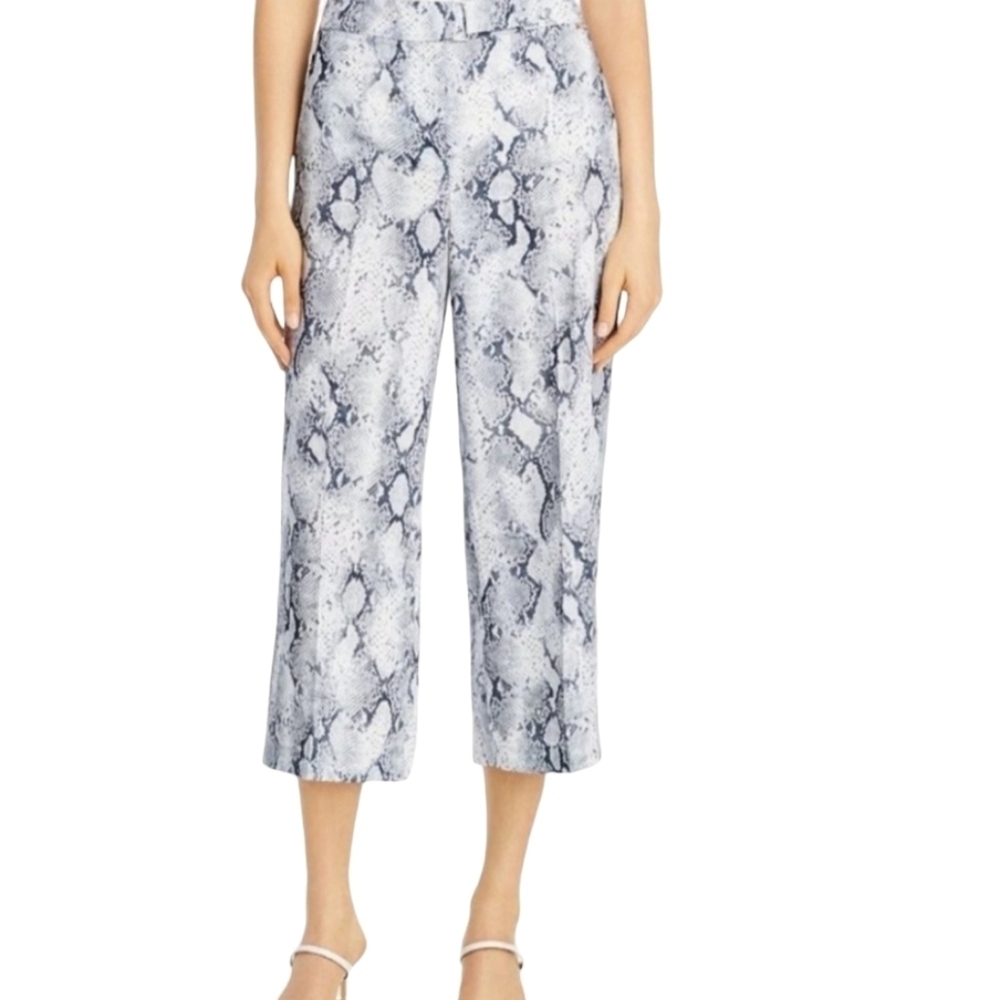 Tahari Snakeskin Print Wide-Leg Pants Women’s.  Size 8. Waist Waist 32" NWOT.